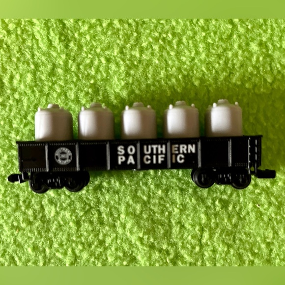 Southern Pacific N Scale Canister & Tank Car Open Boxes - Picture 8 of 11